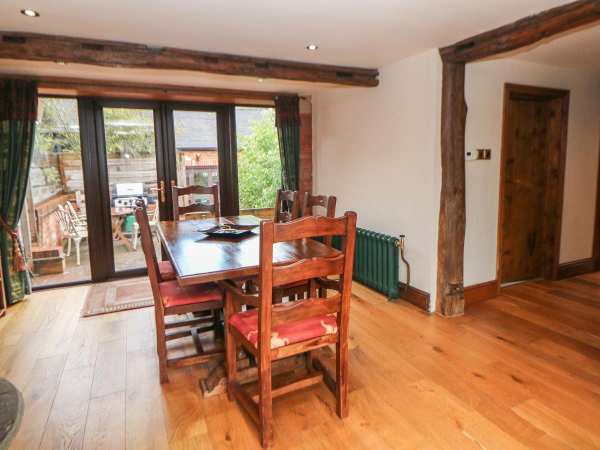 The Haybarn Villa Lichfield Luaran gambar
