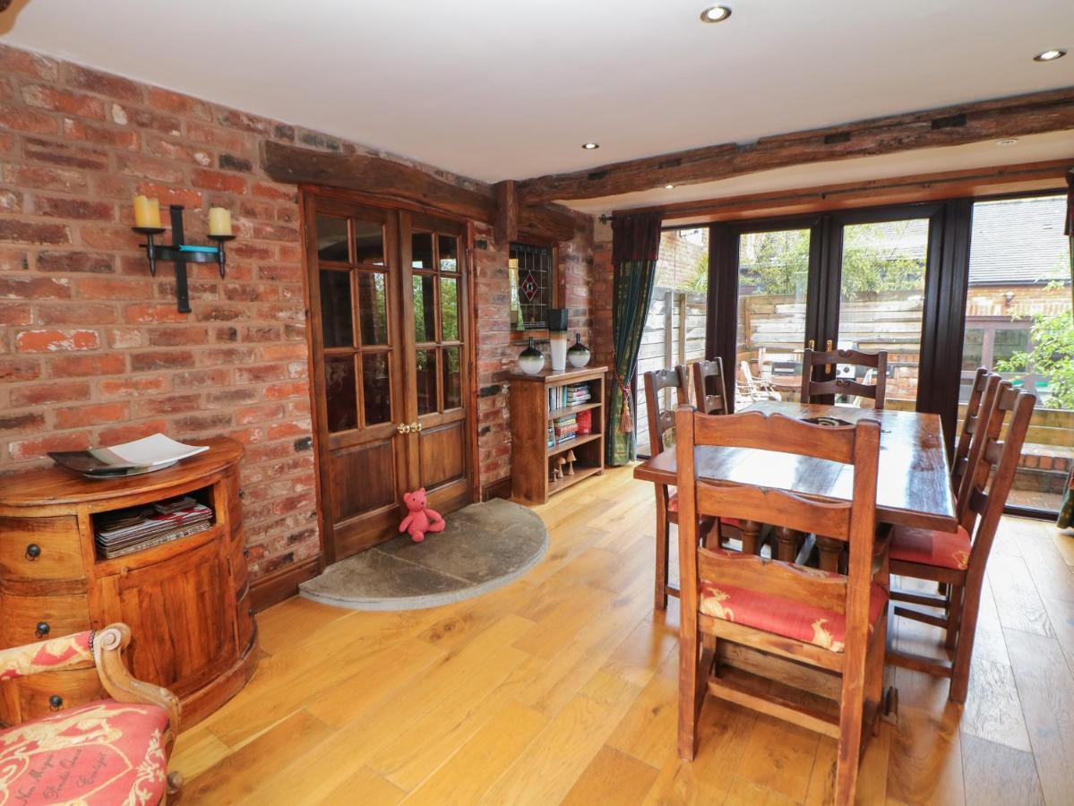 The Haybarn Villa Lichfield Luaran gambar