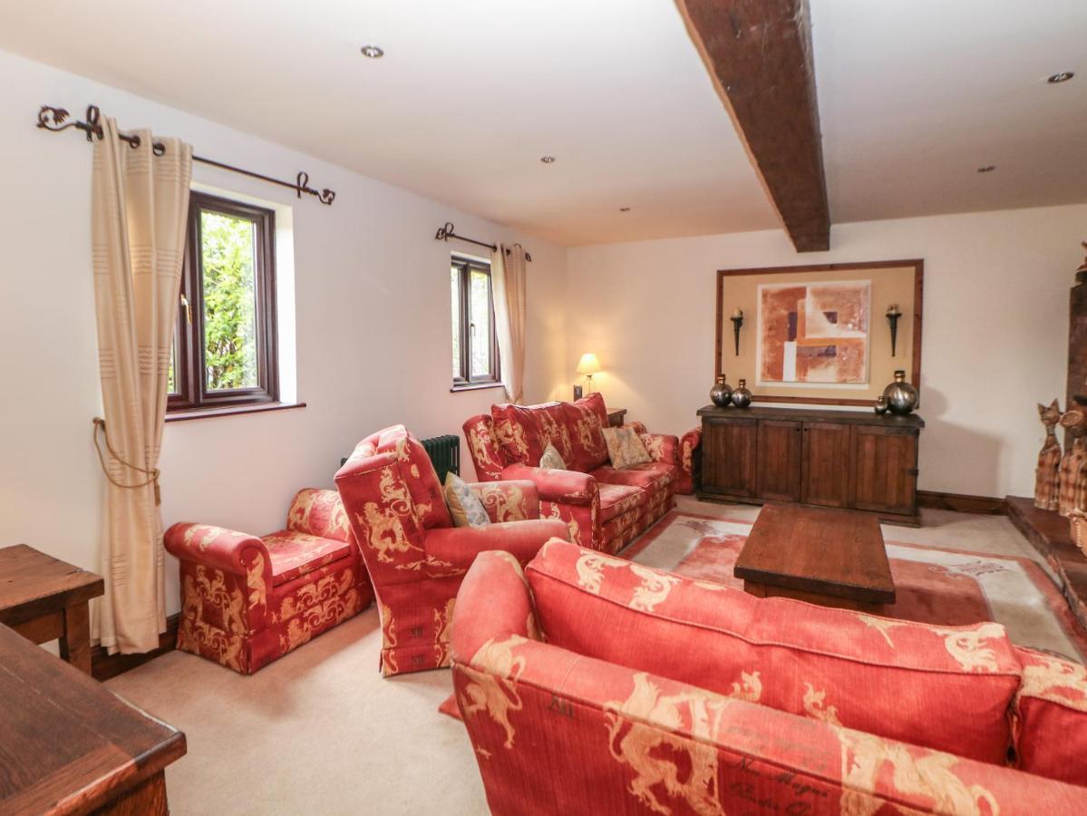 The Haybarn Villa Lichfield Luaran gambar