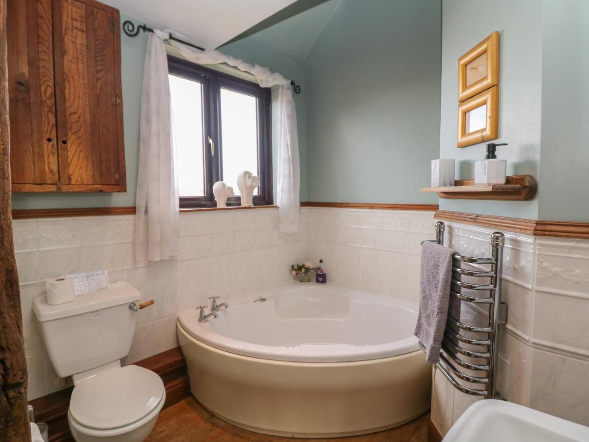 The Haybarn Villa Lichfield Luaran gambar